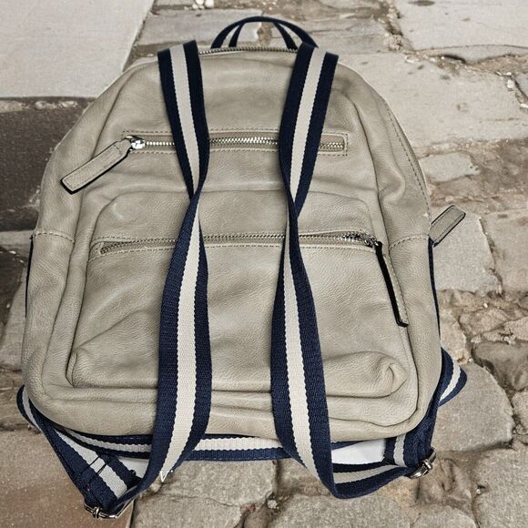 Faux Leather Gray Backpack Blue And White Belt Straps Travel Work Unisex READ - Picture 14 of 15